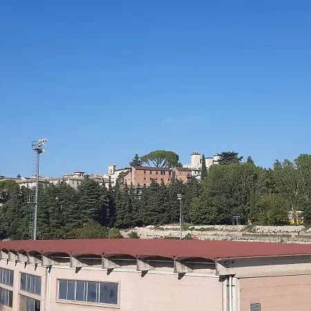 شقة Spoletosfera